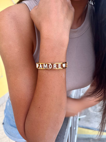 Bracciale Rigido "Amore" – Eleganza e Significato in un Gioiello Unico
